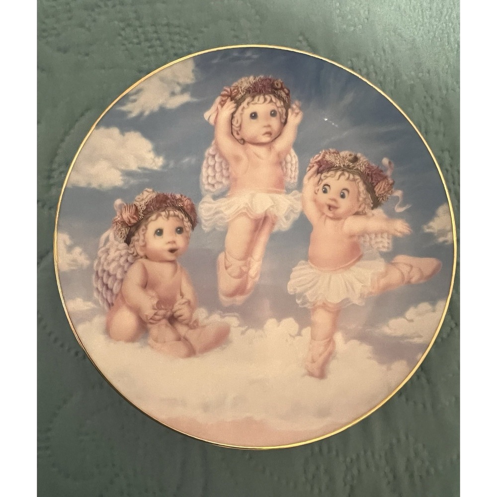 The Hamilton Collection Dreamsicles Cherubs 6.5" Plate‎ Heavenly Pirouettes VTG